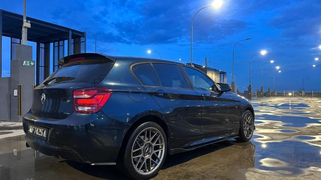 BMW 116I (Category: Car Rental) located in Singapore. Submitted by economic_rental (Listing ID 1372735381, Image 2). Description: Grab, Go-Jek, Ryde and Tada Ready !!! Weeky at $450 Monthly at $2200 ( including Road tax, insurance and maintenance, replacement when vehicle breakdown.) REASON FOR RENTING!!! Cheaper than buying own car and need only short term commitment P-plate Allowed Cheapest BMW model that will give u maximum earning. 750km with