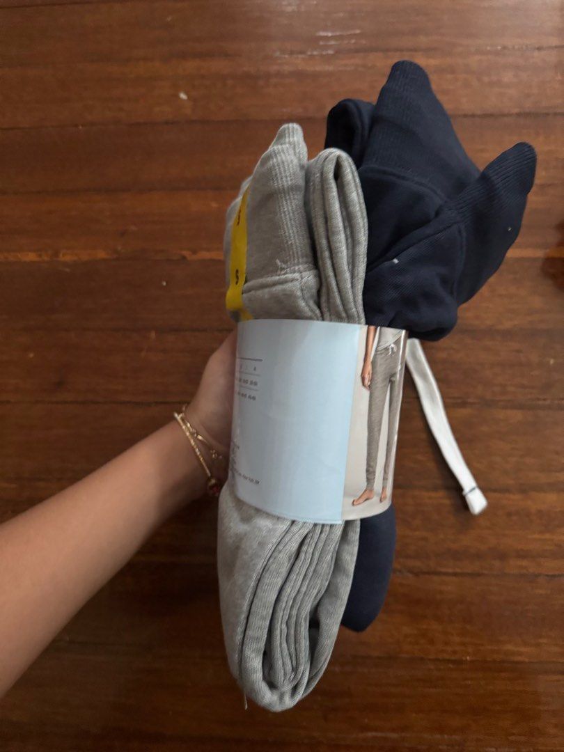 Calvin Klein Jogging Pants 2 Pack BRAND NEW (Category: Joggers) located in Paranaque City. Submitted by jclam112 (Listing ID 1372668282, Image 3). Description: - bought from costco - too small on me - free shipping.