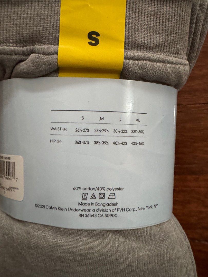 Calvin Klein Jogging Pants 2 Pack BRAND NEW (Category: Joggers) located in Paranaque City. Submitted by jclam112 (Listing ID 1372668282, Image 2). Description: - bought from costco - too small on me - free shipping.