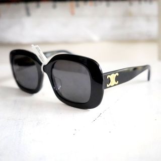 （分類：）位於 。 由 fashiongenius 提交（商品編號 1372773532，圖片 1）。簡介： 。