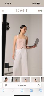 (Category: ) located in . Submitted by roar_closet (Listing ID 1372760553, Image 1). Description: .