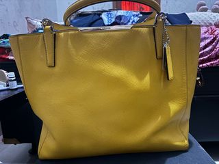 (Kategori: ) berada di . Dikirim oleh newnpreloved8 (ID iklan 1372736409, Gambar 1). Deskripsi: .