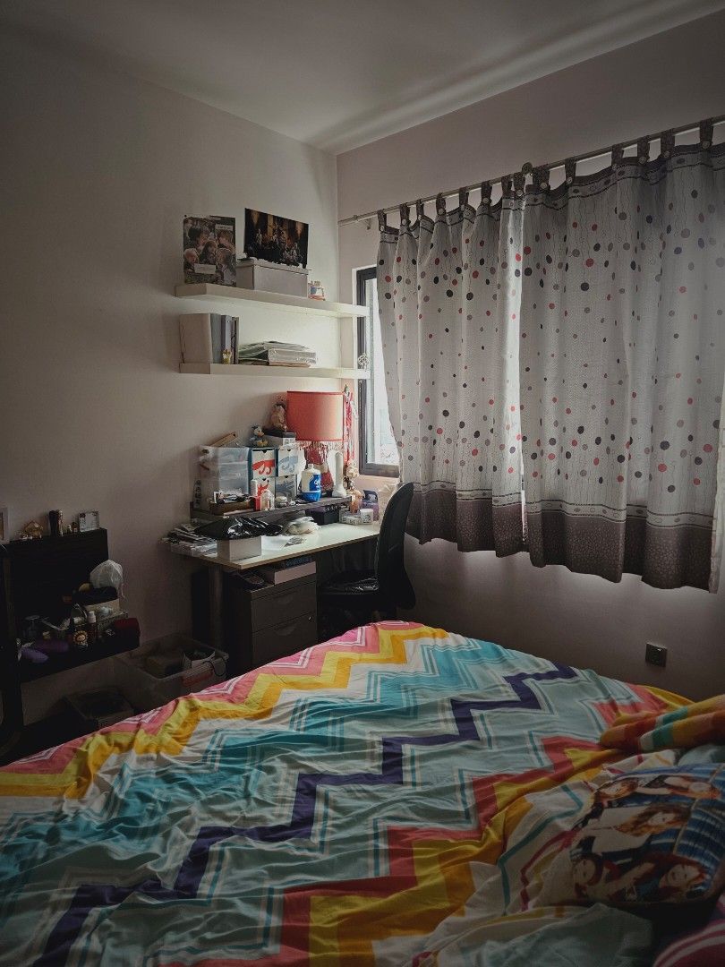 Room rental bishan (Category: Room Rentals) located in Singapore. Submitted by callie_tan (Listing ID 1291908148, Image 1). Description: Common room for rent near Midview City and Tagore Lane. Available immediately from July 2025. Only one female tenant sharing the common toilet..