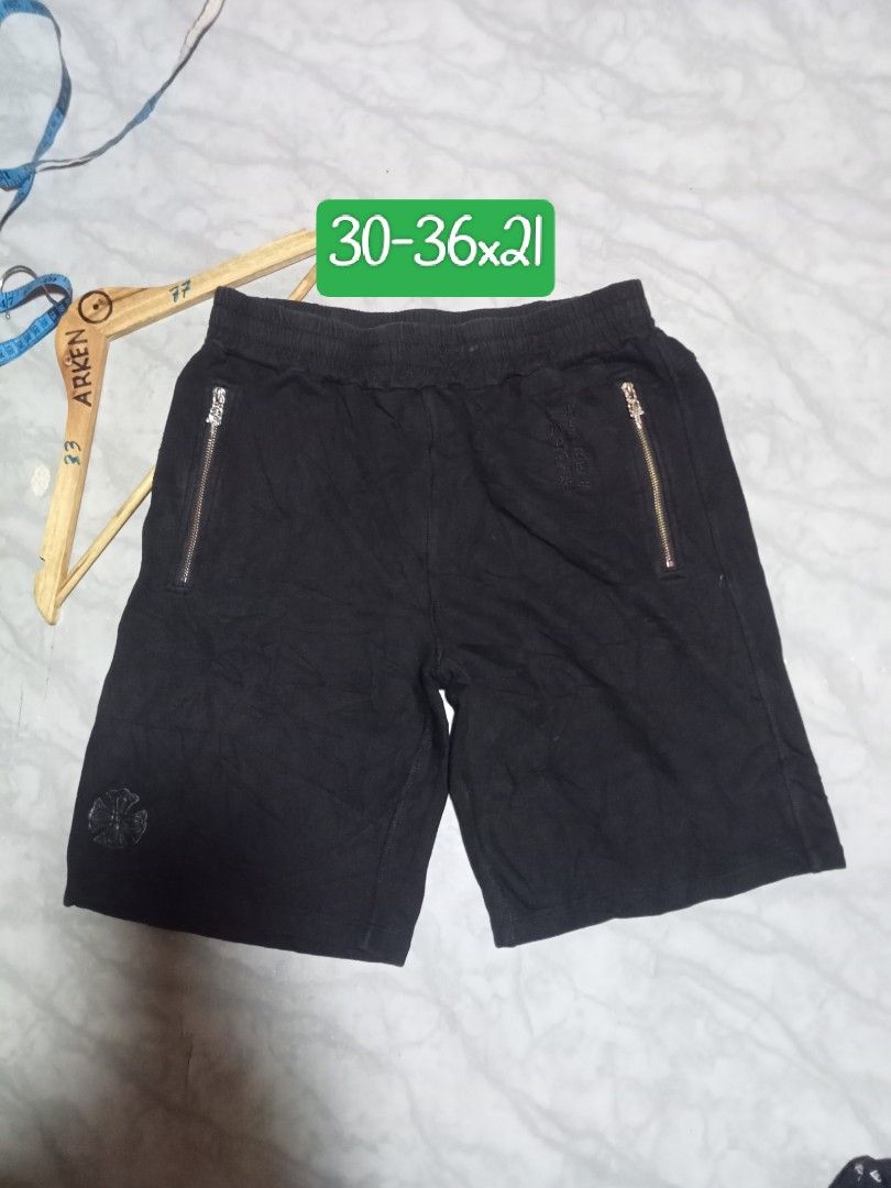 Crome hearts short (Category: Shorts) located in Sagay. Submitted by kennie_3377 (Listing ID 1372739437, Image 1). Description: in excellent condition.