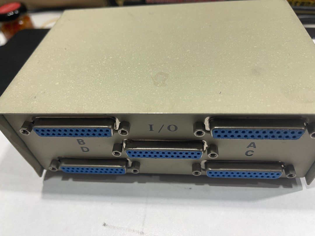 由 nounofun (刊登 ID 1372856866，圖片 2) 提交，位於 台中市 (Taichung) 的 D-25pin 一對四切換器 (類別：轉接線及轉換器)，說明：。