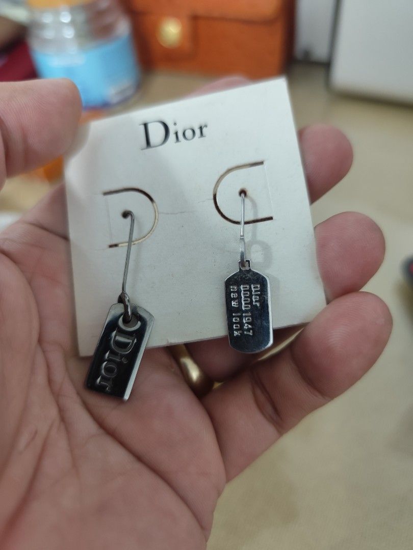 Dior x john galliano (Category: Luxury Accessories) located in Navotas City. Submitted by mistej (Listing ID 1372837824, Image 3). Description: dior x john gallian earings missing pair but can be use as mismatch authentic guaranteed.