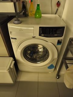 (Category: ) located in . Submitted by john.ah2000 (Listing ID 1372792316, Image 1). Description: .
