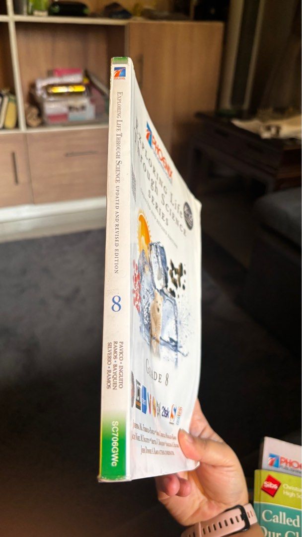 Exploring Life Through Science Series 8 (Category: Textbooks) located in Rizal. Submitted by indaylisa (Listing ID 1372685741, Image 2). Description: Good as new No writings Copywright 2023 .
