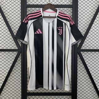 (Category: ) located in . Submitted by TheFootballKits (Listing ID 1372691671, Image 1). Description: .