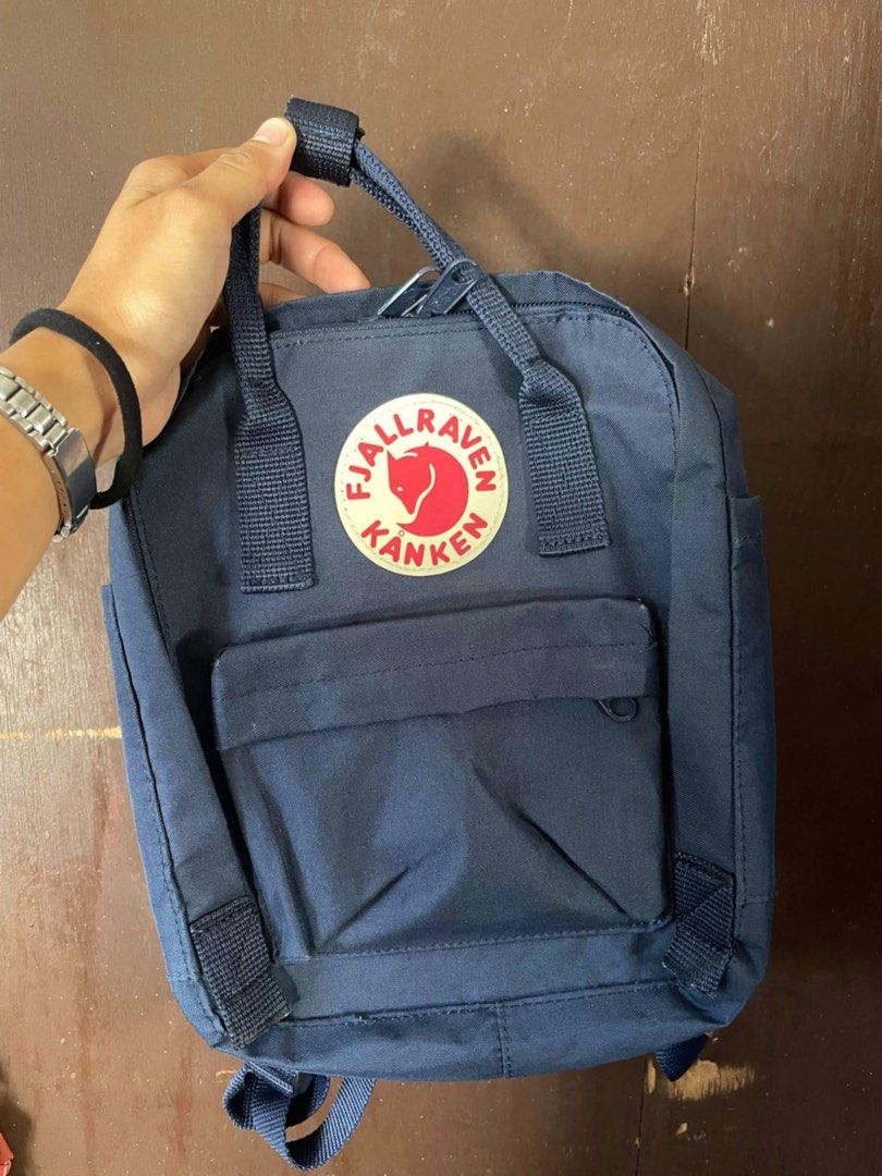 Fjallraven Kanken Mini Backpack in Navy 7L (Category: Backpacks) located in Bacolod City. Submitted by charmvault (Listing ID 1372714457, Image 2). Description: 📌Fjallraven Kanken Mini Backpack 7L •Authentic💯 •US Bought🇺🇸 •Like new condition •No inclusions | What you see is what you get •Pass sa barat!!! 🏷️₱2000 last price + SF c/o Buyer.