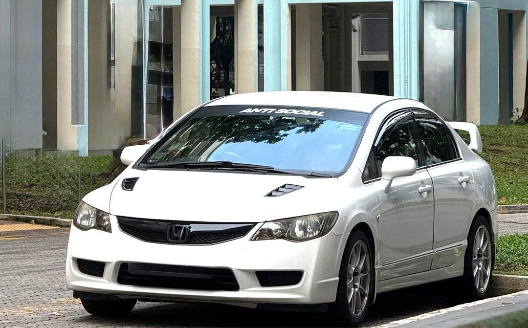 Honda Civic 1.6 VTi-S (A) (Category: Used Cars) located in Singapore. Submitted by shopper_dealz (Listing ID 1264769177, Image 1). Description: 10 inch Android player support 360 camera player 4GB Ram Approve JS racing exhaust with cert 17inch rim Tyre Carbon fibre bonnet Front bar installed Engine Bar installed Starter motor - Dec 2024 coil plug - March 2025 Cooling System done up - April 2025 Engine Power overhaul service at 320k- April 2025 in