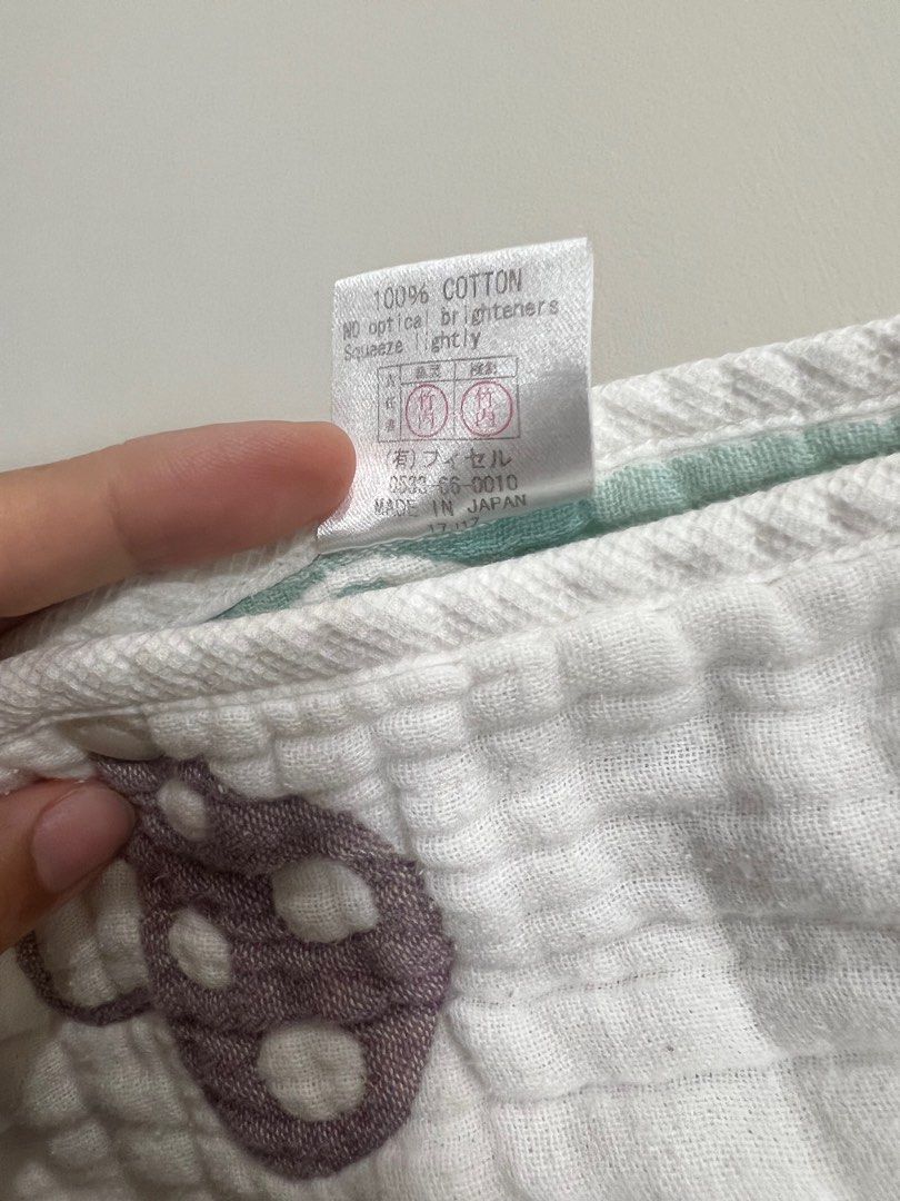 由 noonparis (刊登 ID 1372818109，圖片 3) 提交，位於 台北市 (Taipei) 的 Hoppetta 蘑菇防踢被 0-3歲款 (類別：嬰兒及兒童流行時尚)，說明：冷氣房可以使用 春夏秋冬都可以用 有使用痕跡 無破損。