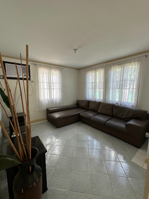 (Category: ) located in . Submitted by coescarealty (Listing ID 1372741751, Image 1). Description: .