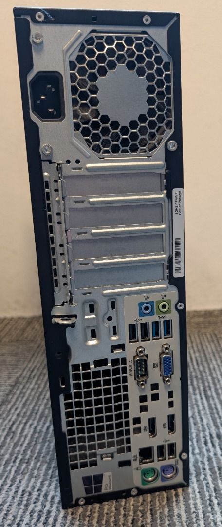HP EliteDesk 800 G1 SFF (Category: Desktops) located in Singapore. Submitted by impain (Listing ID 1372716941, Image 2). Description: HP EliteDesk 800 G1 SFF desktop. This is a business desktop model. Selling the desktop as-is, refer to the pictures. You need to provide your own power cord (standard C13 cable). In good condition, working. Clean install of Win10 22H2 done, you can setup the PC like a new one for yourself. - CPU: i5-4590, 4C/4T, 6M