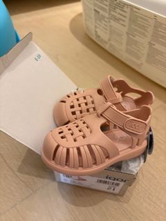 （分類：）位於 。 由 tammyymk 提交（商品編號 1372833097，圖片 1）。簡介： 。