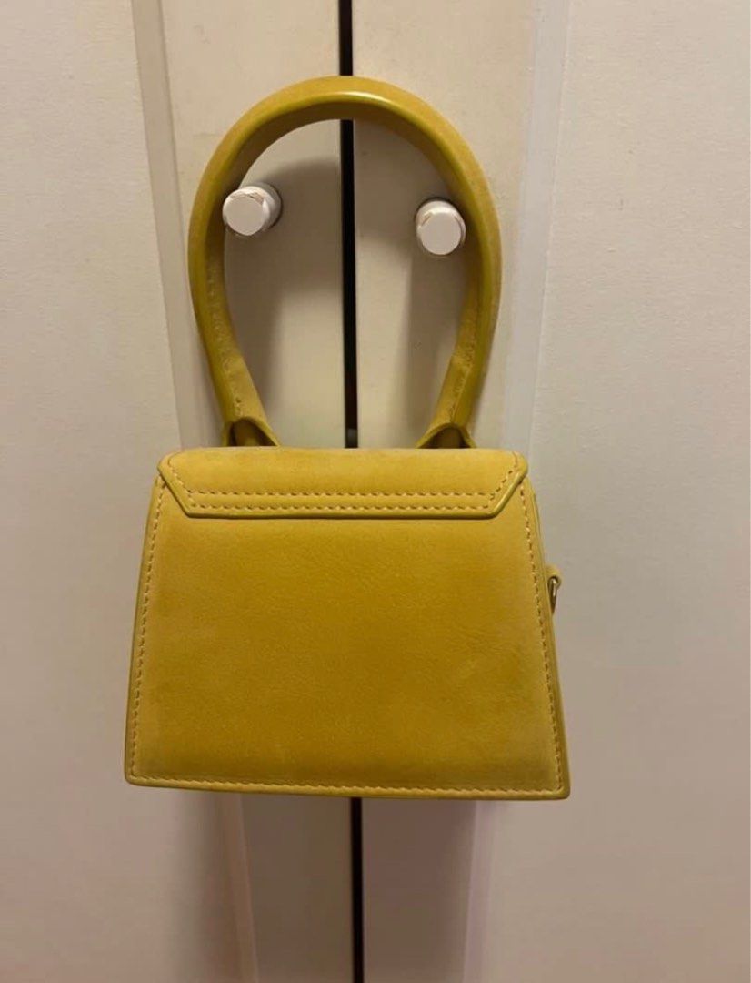 Jacquemus Suede bag (Category: Luxury Bags & Wallets) located in Manila. Submitted by dashlux (Listing ID 1372750098, Image 2). Description: .