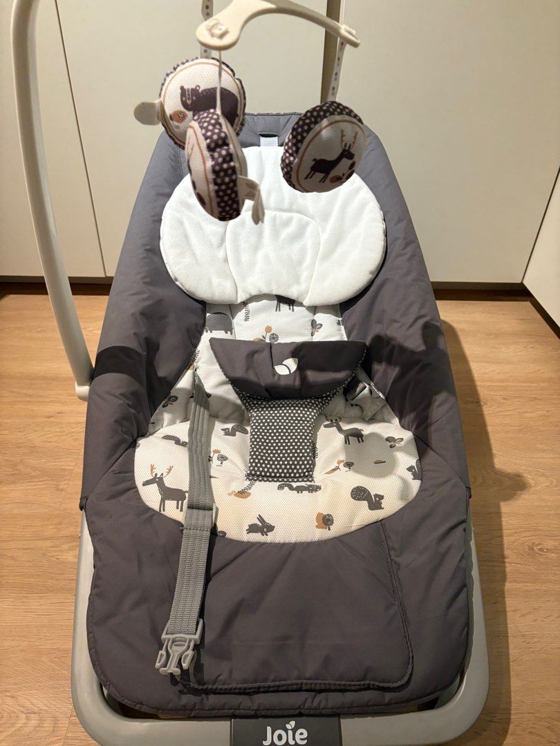 Joie Rocker (Dreamer), Babies & Kids, Baby Nursery & Kids Furniture ...