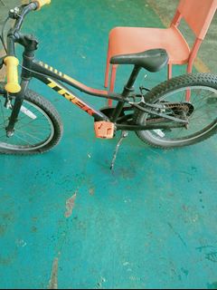 (Category: ) located in . Submitted by carwrongoni (Listing ID 1372678252, Image 1). Description: .