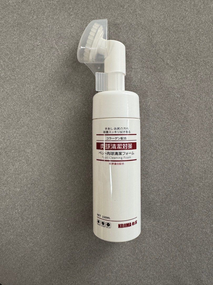 由 earbb (刊登 ID 1372692259，圖片 1) 提交，位於 台北市 (Taipei) 的 【KOJIMA】寵物腳底清潔泡沫 (類別：寵物健康與美容)，說明：狗狗不喜歡被洗腳，只用過幾次近全新，請不介意的人再下標，謝謝。