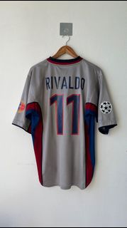 (Category: ) located in . Submitted by sundayfootballshirts.my (Listing ID 1372813786, Image 1). Description: .