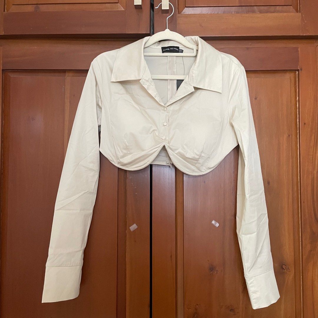 Luxe to Kill cropped button down polo long sleeves | wired and padded (Category: Longsleeves) located in Marikina City. Submitted by declutteringbyl (Listing ID 1372799787, Image 1). Description: .