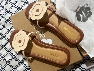 (Category: ) located in . Submitted by thebatik_cantik (Listing ID 1372677973, Image 1). Description: .