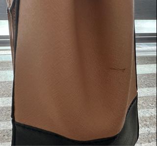 （分類：）位於 。 由 karlychan2212 提交（商品編號 1372694002，圖片 1）。簡介： 。