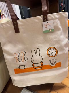 （分類：）位於 。 由 miclap 提交（商品編號 1372815171，圖片 1）。簡介： 。