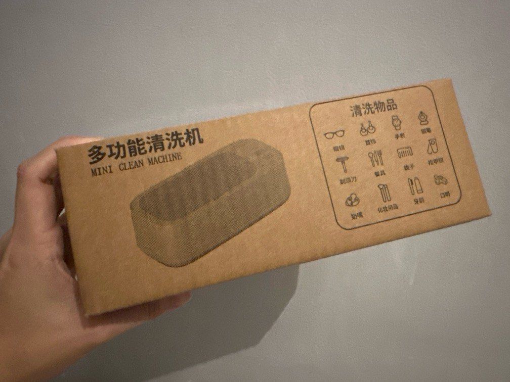 Mini clean machine (Category: Everything Else) located in Singapore. Submitted by liveflower_345cae (Listing ID 1372852389, Image 1). Description: Self collect at Punggol..
