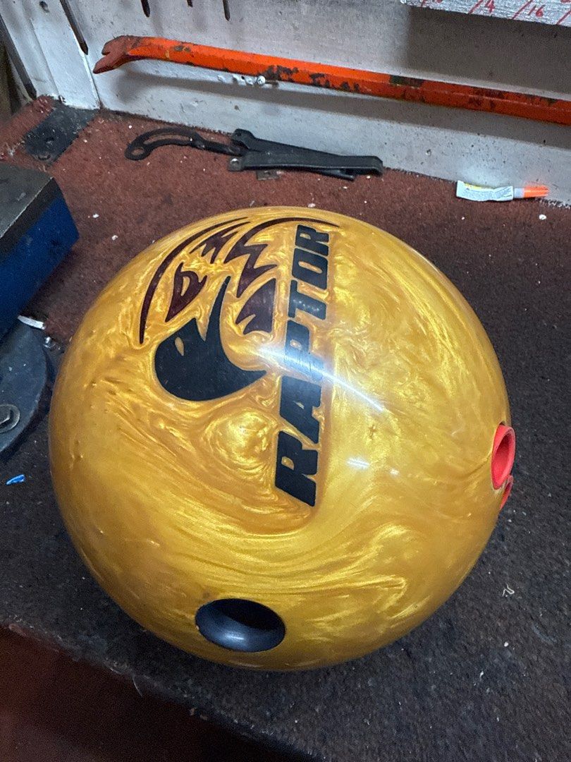Motiv Raptor Rush Motiv Rc Motiv Raptor Rush Bowling Ball - Symmetrical Core With ...