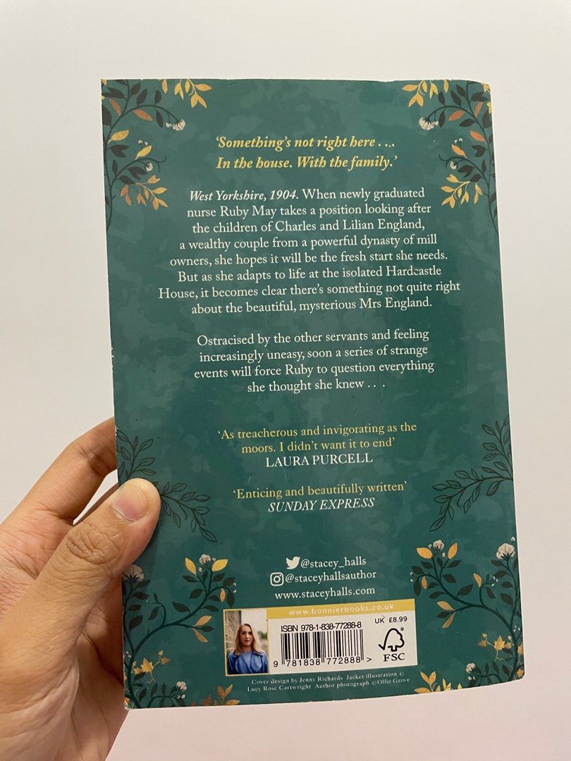 Mrs England by Stacey Halls (Category: Storybooks) located in Quezon City. Submitted by miravelamerchandise (Listing ID 1372801560, Image 2). Description: Mrs England is one of the books longlisted for the 2022 Walter Scott Prize for Historical Fiction. 📚 In very good condition (see photos). May slight fold sa cover 📚 Preloved book. See book teaser on the photo 📚 Shipping will be shouldered by the buyer 📚 PM me for inquiries.