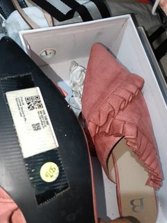 (Kategori: ) berada di . Dikirim oleh stuffaza (ID iklan 1372761246, Gambar 1). Deskripsi: .
