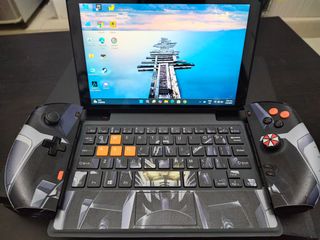 （分類：）位於 。 由 kyahhh 提交（商品編號 1372742856，圖片 1）。簡介： 。