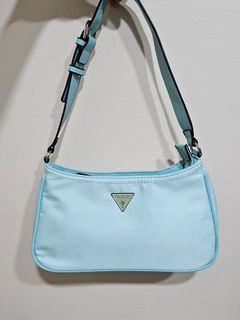 (Category: ) located in . Submitted by declutter.shoplala2 (Listing ID 1372789298, Image 1). Description: .