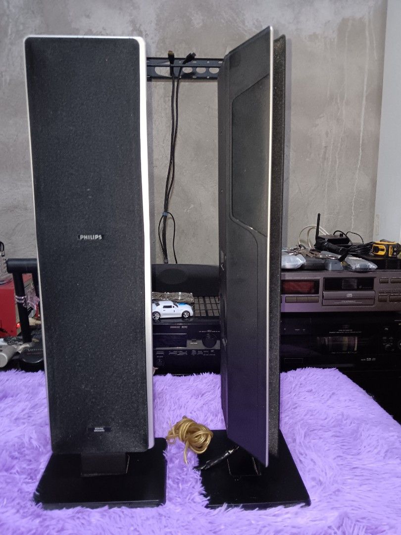 Philips Tower Speakers for ur Receiver Amplifier (Category: Soundbars, Speakers & Amplifiers) located in Mandaluyong City. Submitted by edward.l1 (Listing ID 1372668381, Image 3). Description: From Philips MCD988 Tower Speaker (65 x 17 cm) 100watts @ 4ohms Txt or Call Edward 09271307626.