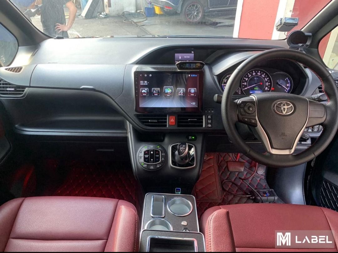 PHV CAR RENTAL- TOYOTA NOAH HYBRID FOR RENT62885348386178112