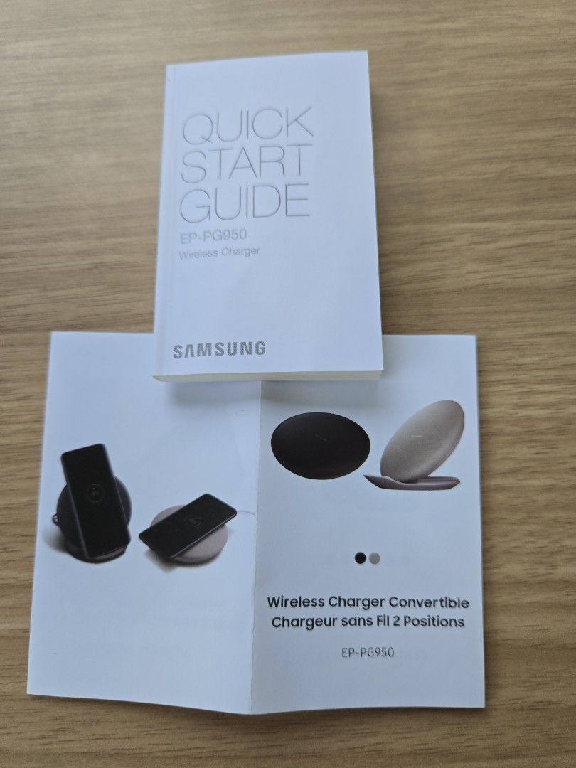 Samsung Wireless Charger (Category: Other Audio Equipment) located in Singapore. Submitted by stellayeoh01016 (Listing ID 1372722350, Image 2). Description: faster charging technology, wireless charger convertible, pad and stand..