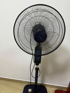 (Category: ) located in . Submitted by callmesircharles (Listing ID 1372699175, Image 1). Description: .