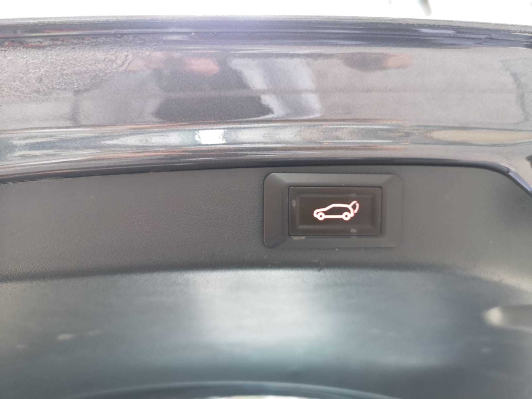 Tesla MODEL 3 LR Auto498290352267601925