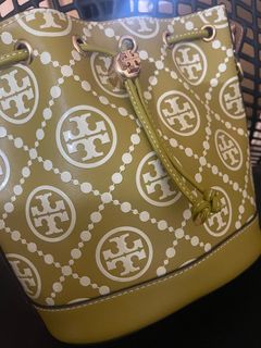 (Category: ) located in . Submitted by luffyshopph (Listing ID 1372670430, Image 1). Description: .