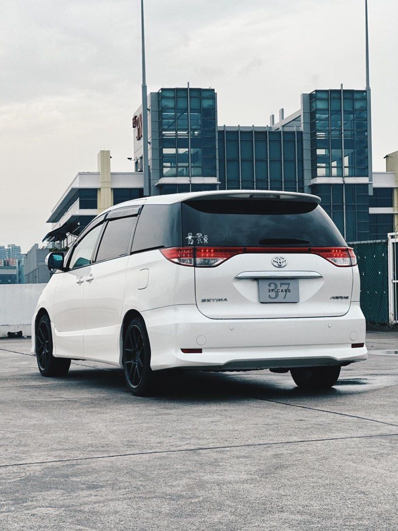 Toyota Estima 2.4A X Auto62885346980611111