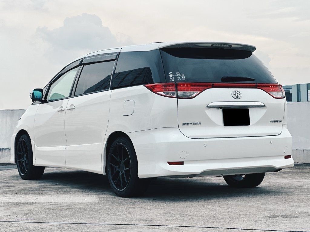 Toyota Estima 2.4X  Auto62872682055554111