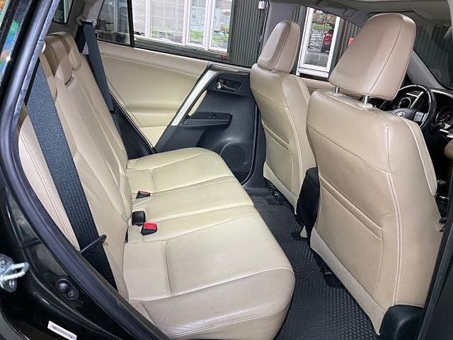 由 vivian19932004 (刊登 ID 1372727470，圖片 3) 提交，位於 新北市 (New Taipei) 的 Toyota RAV4 2013款 黑色 (類別：汽車出售)，說明：💥認證中古車歡迎你來帶回家💥 💥車輛應有盡有趕緊來搶便宜💥 ⚠️車商賣車 同行勿擾⚠️ 🔶Toyota RAV4 2013款 黑色 🔶里程:12萬 🔶燃料:汽油 🔶年份:2013 🔶排氣:2.5L 🔶變速:手自排 🔶驅動:2WD 🔶乘客數:5門5座 ⭕合格認證⭕專業鑑定⭕檢定報告 📌五大保證↘️ 無泡水、無事故、無AB接合車、里程保證、無計程車 📌五大保固↘️ 引擎、方向機、變速箱、發電機、啟動馬達 🔥🔥買好車找上游最便宜🔥🔥 🎈均有第三方權威認證🎈 🎈超優質一手清倉特價🎈 ♠️車況超美不怕你看 ♥️還可配合萊茵鑑定 ♦️里程公開透明無調表 ♣️一條龍服務包您滿意 💯只要車況與認證表不符、可退車並全額退費❣️ ✅可分期✅可貸款✅配合多家銀行 🎀