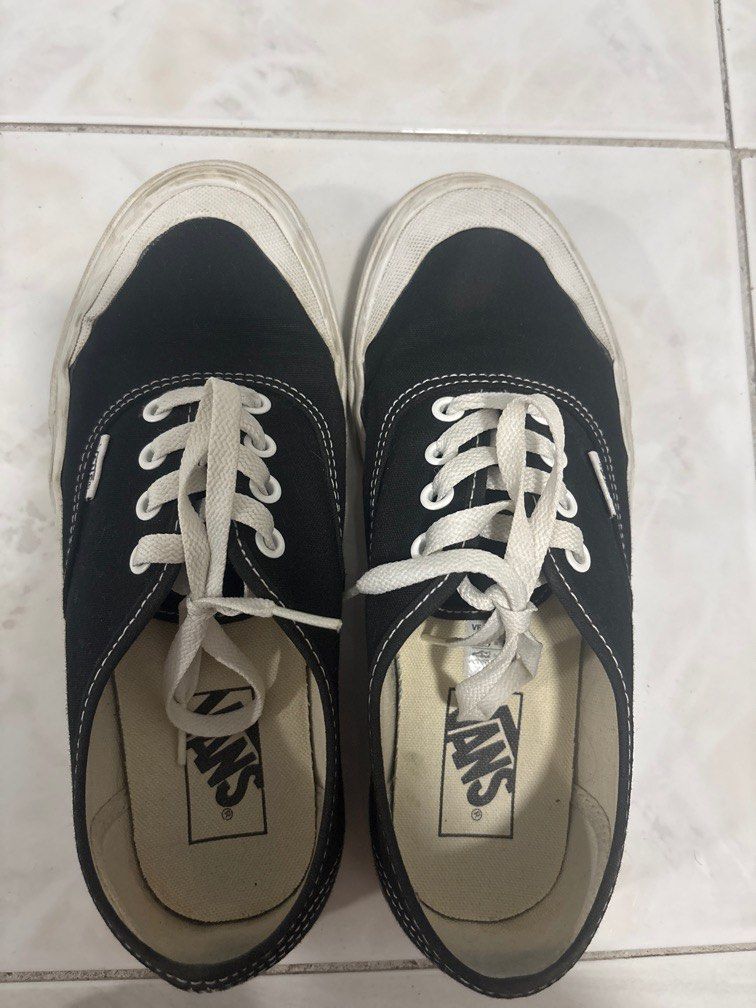 Vans Authentic Half Moon (Category: Sneakers) located in Davao. Submitted by pyvlsco (Listing ID 1372781615, Image 1). Description: Preloved Vans Authentic Half Moon. Lightly used. I’m going to clean them like new if you buy. ❤️.