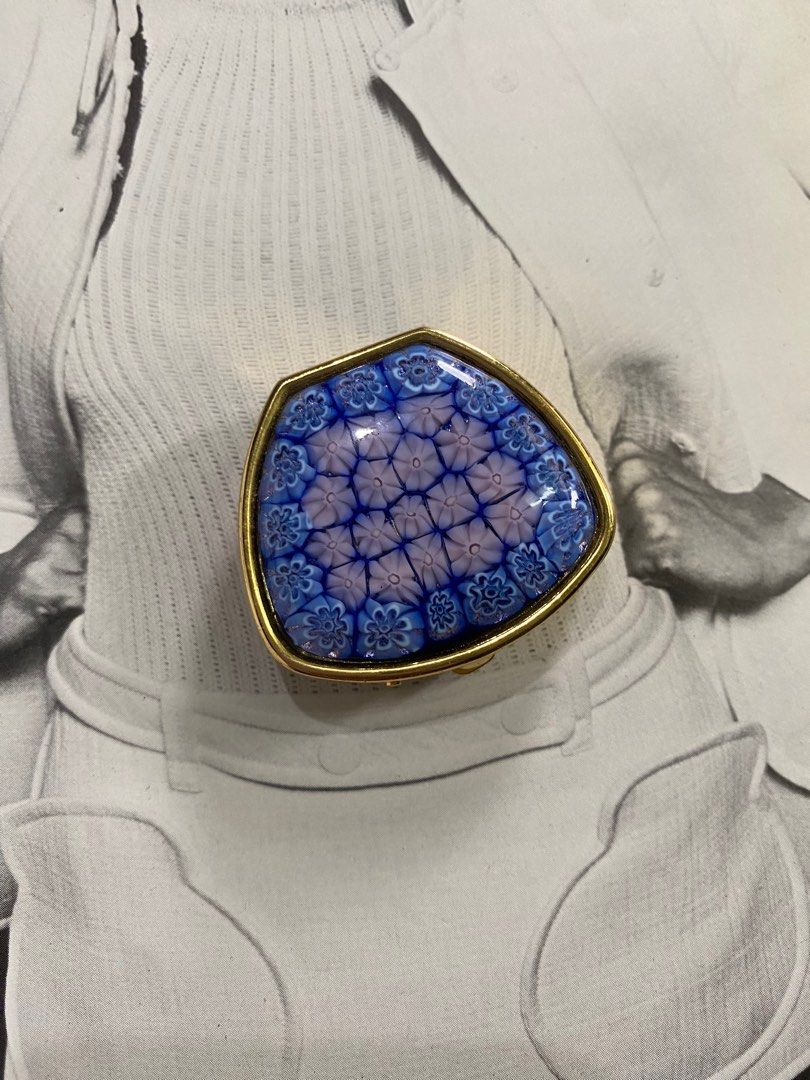 Venetian glass trinket box (Category: Accessory Holder, Box & Organizers) located in Quezon City. Submitted by vintagebymatilde (Listing ID 1372857569, Image 1). Description: ⚜️Vintage Venetian glass trinket box. 1.75x1.75” in size. Unused. Sourced from Tokyo. For all our vintage pieces: please read Disclaimer It will be sold as is. All sales are final. No return. No exchange. Please inspect the photo before purchasing. Thank you. #vintageph #loo