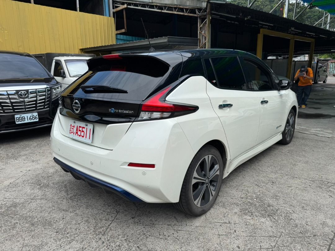由 a0961558028 (刊登 ID 1377787542，圖片 3) 提交，位於 台北市 (Taipei) 的 2019 Nissan LEAF nissan (類別：汽車出售)，說明：2019 Nissan LEAF nissan 💛acc 💛carplay 💛ikey 💛恆溫空調 💛環景 💛盲點偵測 💛10安 💛摸門📞 有興趣歡迎私訊約看車，試車絕對不會讓你失望！。