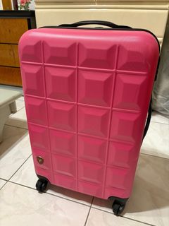 由 c4023591835 (刊登 ID 1377886906，圖片 1) 提交，位於 的 (類別：)，說明：。