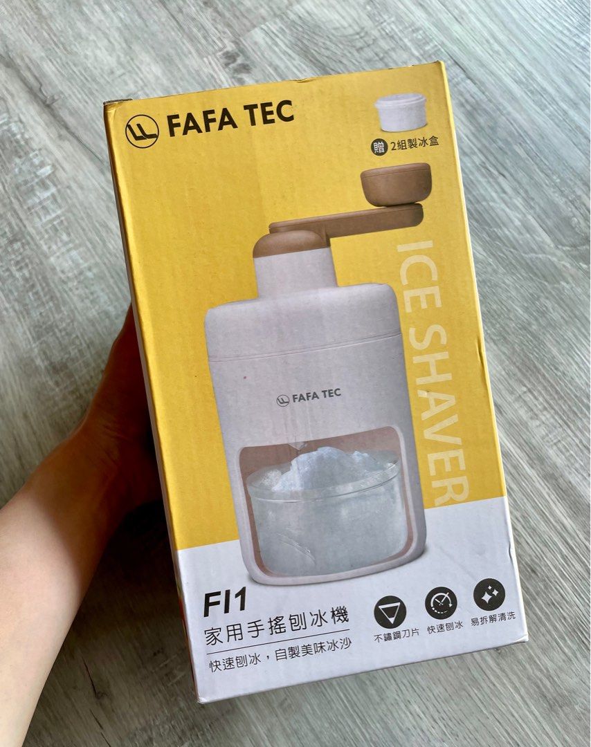 由 jean332633 (刊登 ID 1377828860，圖片 1) 提交，位於 台北市 (Taipei) 的 全新-家用手搖刨冰機 (類別：其他廚具和餐具)，說明：。