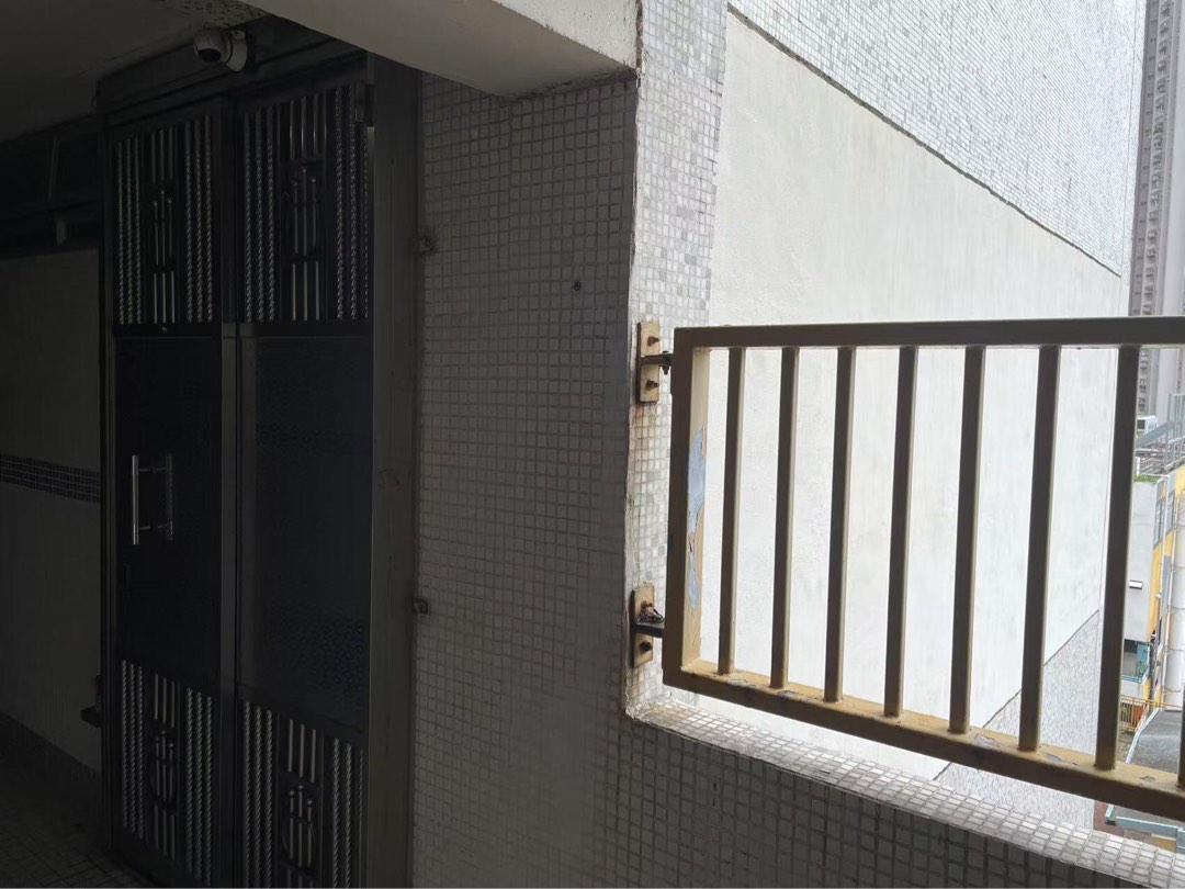  業主盤(免佣 ): 將軍澳翠林邨秀林樓 公屋出租 租盤 兩房一廳一雜物間 租客需要提供「房協房委租客證書」64587210969347114