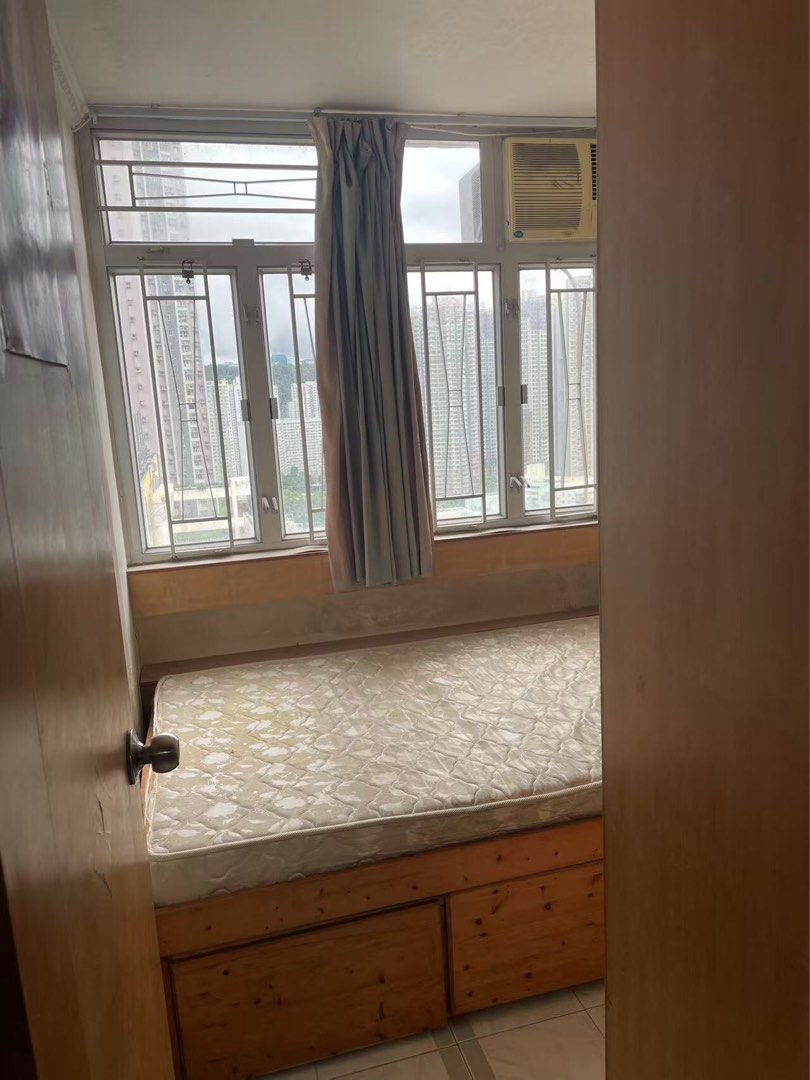  業主盤(免佣 ): 將軍澳翠林邨秀林樓 公屋出租 租盤 兩房一廳一雜物間 租客需要提供「房協房委租客證書」64587210969347111